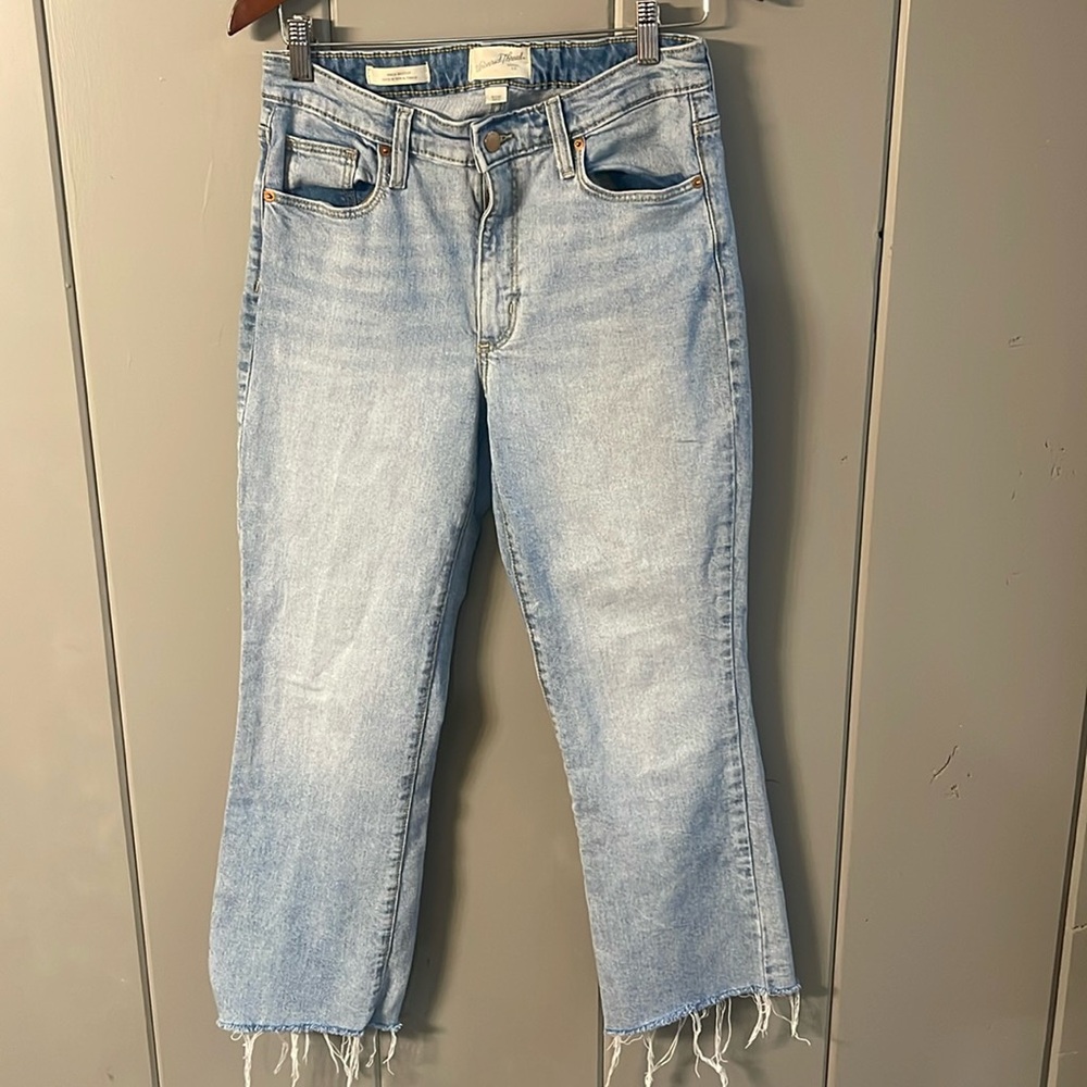 Universal Thread Jeans Fray Hem Ankle Boot Cut Grunge Festival Bohemian Western